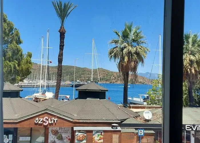 アパート Kordon フェティエ