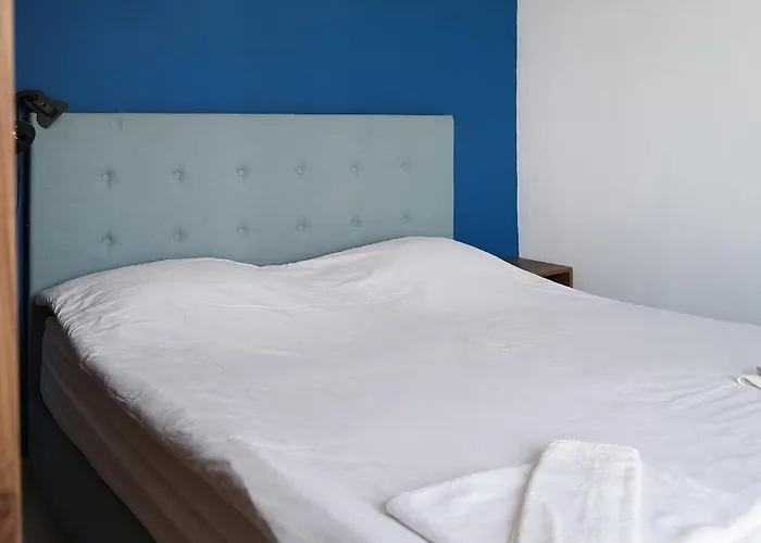 アパート Kordon フェティエ